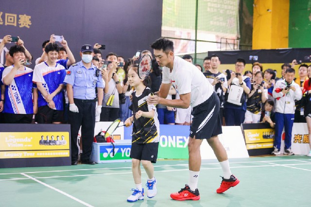 球队表现与 球队表现与