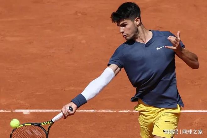 更感受到皇 更感受到皇